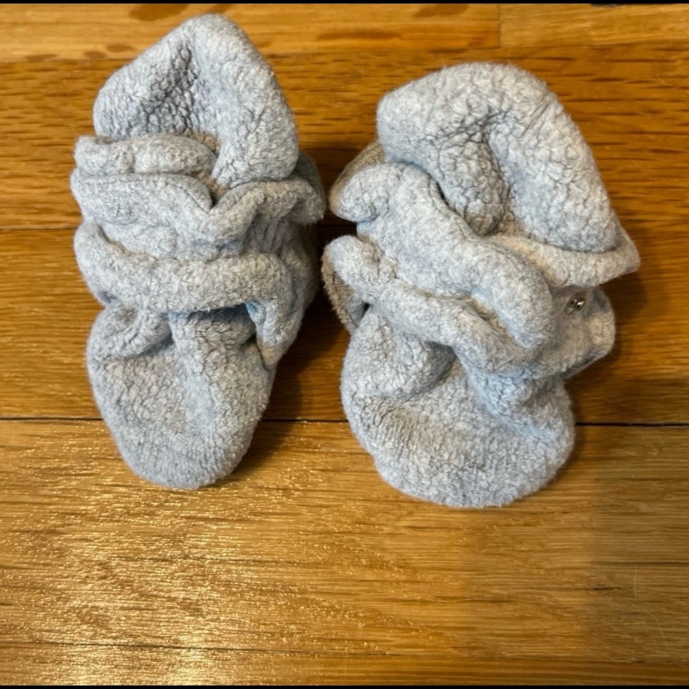 Zutano baby booties